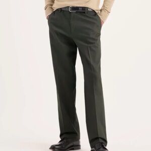 Docker’s Men Slacks Olive Green Classic Fit W38 L30